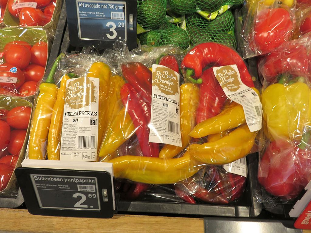 De zogenoemde Buitenbeentjes liggen met een eigen label tussen de gewone groente.
