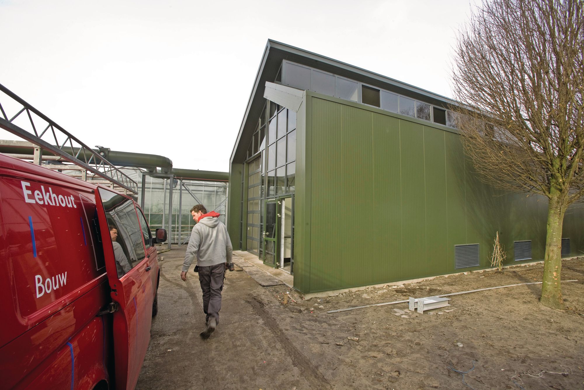 Bouw van een van de eerste aardwarmte-installaties. Het kabinet heeft op Prinsjesdag bekendgemaakt dat het geld uittrekt voor aardwarmte. Foto: Koos Groenewold