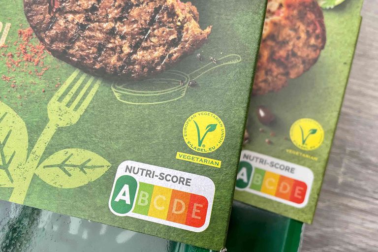 De onderzoekers pleiten voor het opnemen van het ijzer- en vitamine B12-gehalte van vleesvervangers in de Nutri-Score. - Foto: Food&Agribusiness